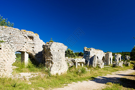 法国普罗旺斯Meunarie附近的罗马水道废墟建筑纪念碑景点渡槽外观历史性世界建筑物位置旅行图片