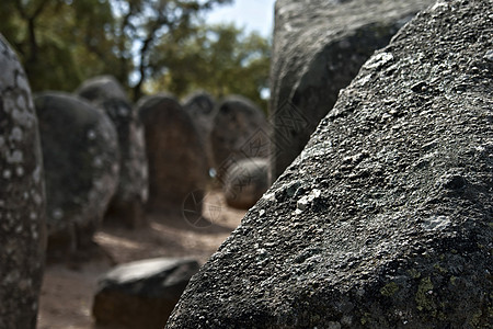 埃沃拉阿尔门德雷斯巨石纪念碑历史性结盟考古学石器旅游时代岩石地标纪念碑石头图片