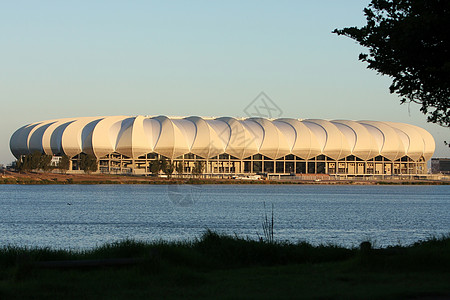 南非伊丽莎白港足球体育场 南非 Elizabeth港露天锦标赛地面建筑学杯子条纹游戏世界弯曲港口图片