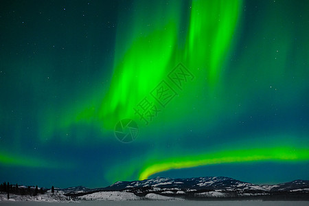 北极光舞蹈信仰粒子冻结星星天文学天空宇宙宗教月亮图片