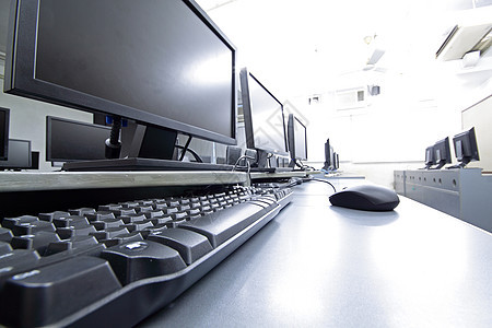 带有计算机的工作场所网络班级工作站技术办公室学校科学数据课堂电脑图片