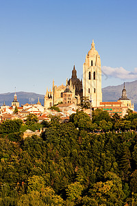 西班牙塞戈维亚 卡斯蒂利亚和里昂世界旅行建筑物教会寺庙教堂建筑建筑学世界遗产大教堂图片