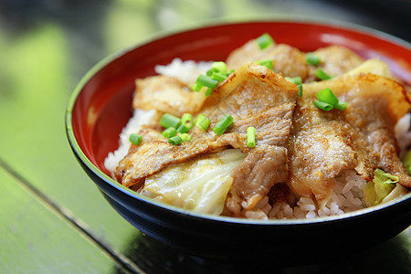 猪肉加大米饭粮食盘子文化纤维午餐烹饪糖类装饰品食物饮食图片