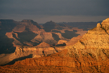 亚利桑那州大峡谷侵蚀日落植被植物群背景图片