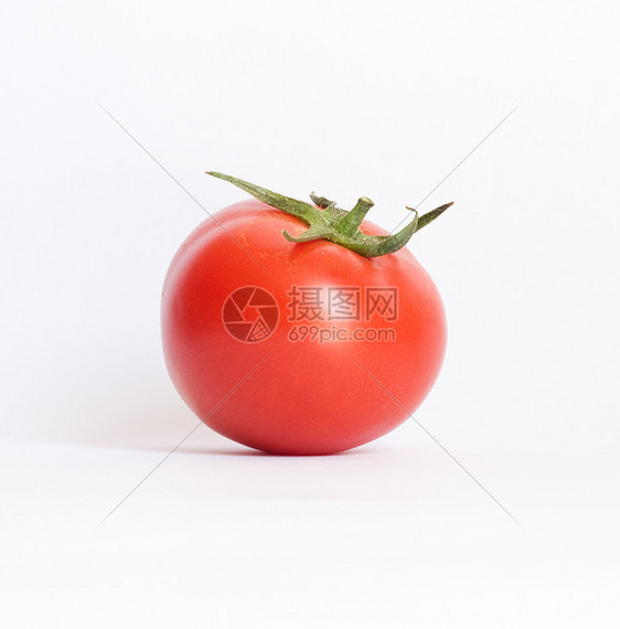 白色背景的红西红番茄绿色红色沙拉水果蔬菜图片