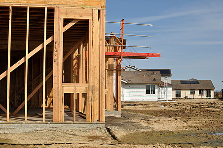 新建住房建设中指甲木工天空水平衣领蓝色住宅托盘邮政工作图片