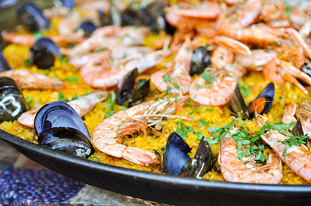 西班牙海鲜饭特写图片