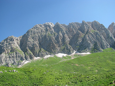 山山脉青菜高山斜坡解脱旅行石头生物高地路线风景图片