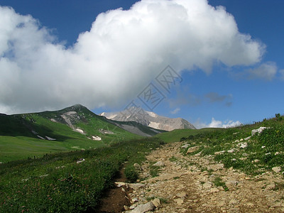 山山脉高山植被文件高地轨道全景青菜岩石草甸解脱图片