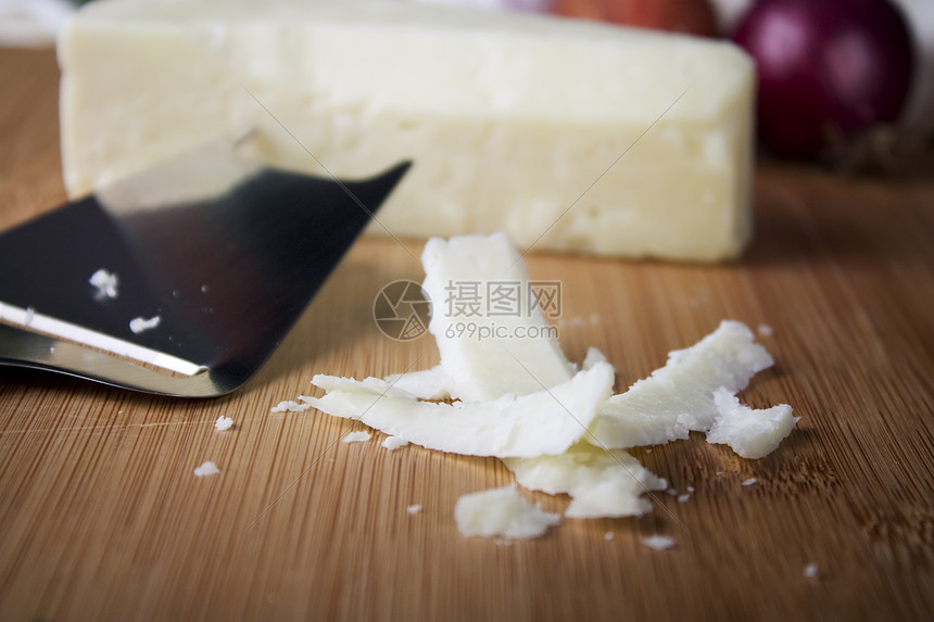 意大利奶酪碎片菜板美食食物奶制品图片