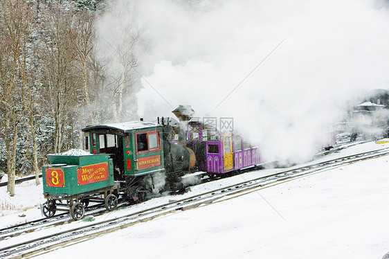 美国新罕布什尔州布雷顿森林 华盛顿高峰铁路窄轨外观齿轨旅行山区世界火车季节蒸汽机器图片