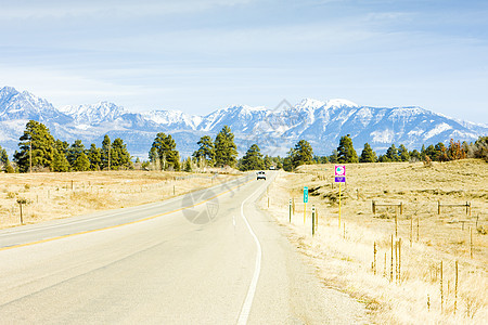 美国科罗拉多州洛基山汽车世界道路交通工具外观旅行山脉公路交通运输图片