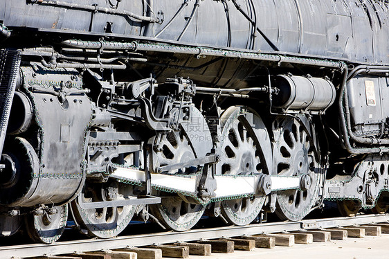 美国亚利桑那州金曼市蒸汽机车运输车轮外观安装铁路轮子铁路运输图片