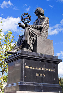尼古拉斯哥白尼纪念碑天文学家雕像纪念馆宇宙学家历史性天文学图片