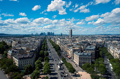 巴黎的景象 来自三合会图片