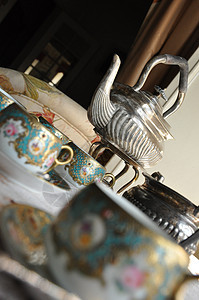 奢华茶盘子传统博物馆午餐烹饪房子沙漠图片