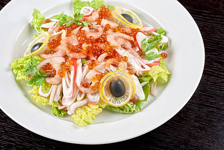 海沙拉鱿鱼餐厅飞行奇异果树叶草药沙拉食物美食奢华图片