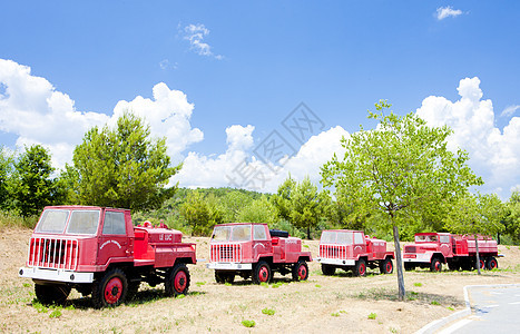 法国普罗旺斯州普罗旺斯消防车公路运输消防员外观汽车消防队员车辆图片