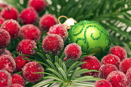 圣诞节装饰庆典装饰品红色风格气泡绿色季节性传统图片