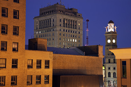 俄亥俄州县市下城天空建筑蓝色窗户天际钟楼背景图片