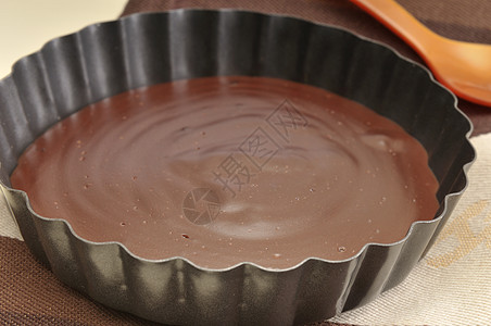 巧克力甜点棕色奶油奶油状小吃厨房盘子食物图片