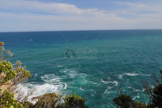 美丽的蓝大洋浪潮 澳大利亚天空波浪石头侵蚀海岸线冲浪旅游海滩海岸蓝色图片