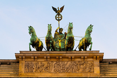 勃兰登堡大门雕像建筑学纪念碑天际青铜中心石头雕塑马匹地标图片