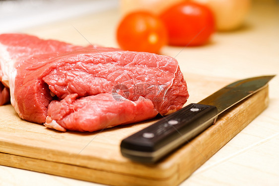 生牛肉食物印章杂货木头木板牛扒宏观猪肉红色洋葱图片