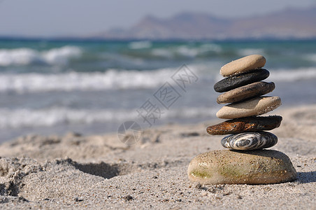 孔洞堆叠海洋海滩海滨温泉支撑蓝色岩石冥想精神石头图片