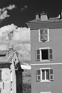 Corsica建筑图建筑物树木村庄历史性城市教会蓝色石头房子旅行图片