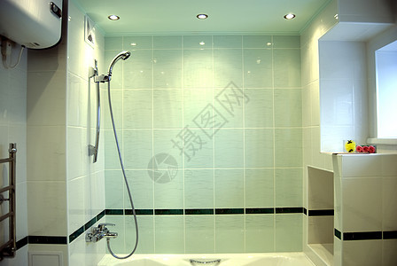 现代蓝色浴室中性闪电荧光洗澡卫生间淋浴龙头瓷砖浴缸旋塞图片