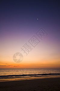 高湖日落海岸海洋海滩海岸线风景反射旅游高尔夫球太阳天空图片