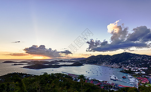 夏洛特阿马利亚和港市旅行日落船只天堂岛屿海岸线热带旅游商店海洋图片