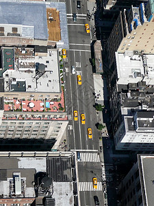 纽约街头建筑景观天空城市街道水塔交通摩天大楼水箱出租车图片