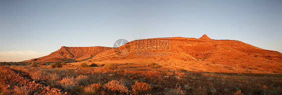 纳米比亚的荒野沙丘天空晴天生态风景环境岩石地平线草地全景图片