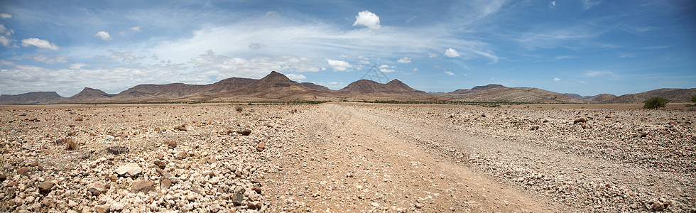 Kaokoland 纳米比亚游戏保护区风景干旱全景环境蓝色河床岩石晴天地平线图片