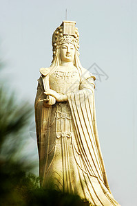 大祖母女神像地标白色石头纪念碑雕塑女神上帝天空艺术女性图片