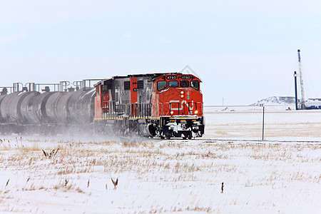 加拿大冬季的火车铁轨速度技术铁路旅行公司货物过境柴油机车辆图片