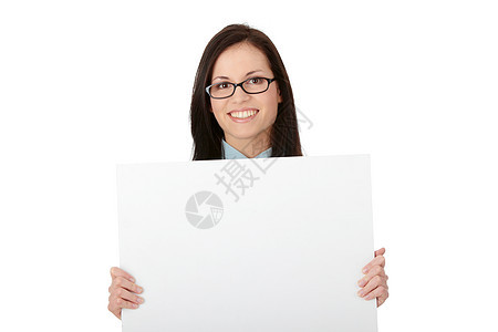 一个漂亮的商业女商务人士 拿着空白的牌子床单衬衫推介会学生快乐展示正方形女性广告牌黑发图片