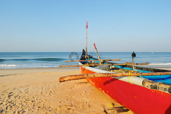红船海景海岸海滩钓鱼蓝色孤独异国支撑港口沿海图片