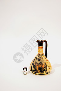 Amphora 形状花瓶图片