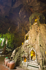 谭浩广洞穴雕像地标纪念碑文化崇拜精神历史性佛教徒石头雕塑图片