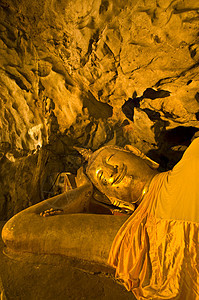 谭浩广洞穴历史性寺庙雕像纪念碑石头佛教徒精神雕塑古董文化图片