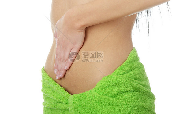 手放在肚子上腰部女性毛巾肥胖营养调子测量饮食减肥暴饮暴食图片