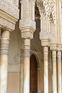 西班牙格拉纳达的Alhambra内摩尔艺术和建筑图片