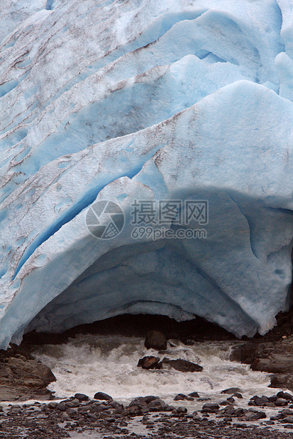 不列颠哥伦比亚大熊冰川国家公园的冰场风景旅行水流吸引力游客岩石冰川图片