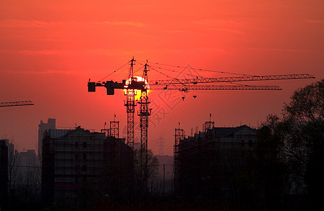 建筑 工地 城市建筑远山草图红色彩霞城市建设图片