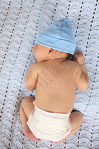 宝宝男孩儿子睡眠新生帽子男生说谎毯子工作室蓝色孩子图片