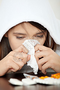 生病的年轻女青年药物感染保健女孩流感抗生素卫生制药黑发发烧图片