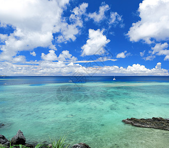 霍基那瓦的日本海景蓝色异国珊瑚礁晴天热带天空珊瑚天堂海岸情调图片